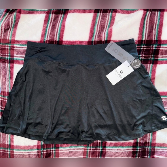 NWT NINE WEST Nine Polyester Solid Skirts for Women SIZE XL - Picture 3 of 4